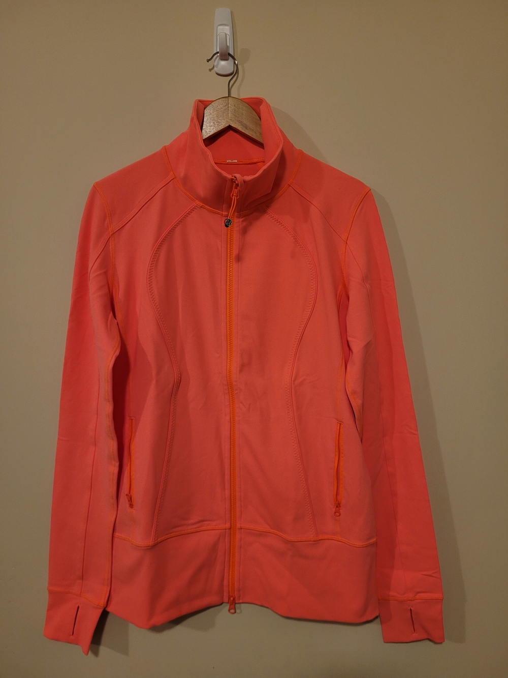 Brand New Women’s Lululemon Nice Asana Coral Pink Zip-Up Jacket Size Large
